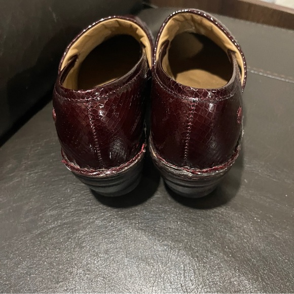 Nurse Mates Pillowtop shoes 9M - Picture 5 of 6